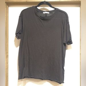 Raw/Exposed Hem Short Sleeve Tee